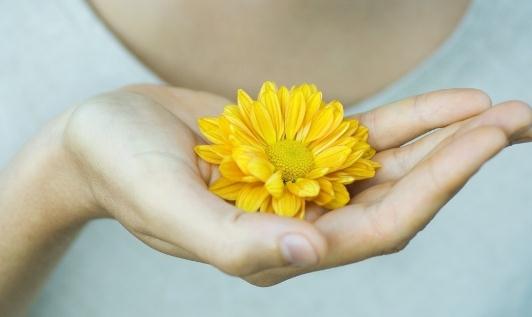 女人如何養(yǎng)心美顏？從細(xì)節(jié)做起