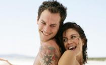女人怎么主動求歡？浴后素顏更性感