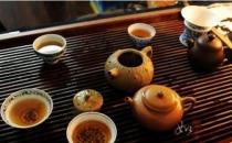 老人喝茶能降壓？五種茶適合老人