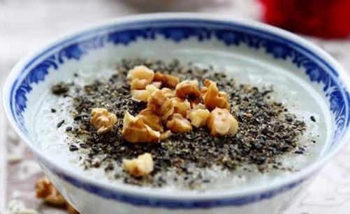 脫發吃什么好？教你三類脫發的食療方法