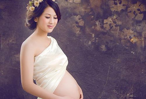 孕媽化妝有禁忌 避開(kāi)這些美美噠