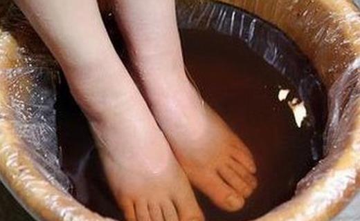 老人泡腳這件小事，你懂多少？