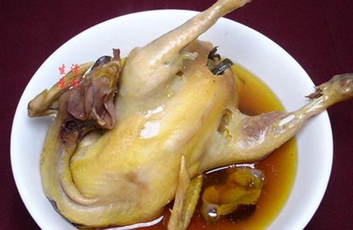 臉上長(zhǎng)痘痘不能吃什么？