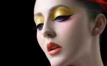 怎么延長暈妝時(shí)間？打造均勻底妝是關(guān)鍵