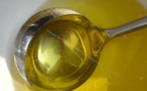 炒菜用什么油比較好？不同油的優(yōu)缺點對比