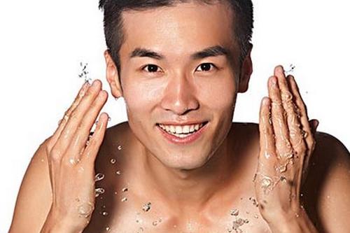 男人正確的護(hù)膚方式