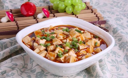 麻婆豆腐是怎么做的？