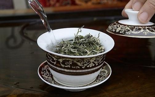 冷水泡茶？冷水泡茶好處更多哦！