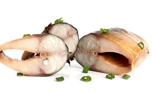 生魚片冷凍后再吃 吃魚肉要注意的事項(xiàng)
