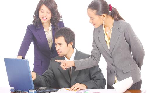 性格內(nèi)向的人如何敲開人際關系的大門
