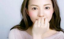 不清理黑頭有什么危害？如何去除黑頭