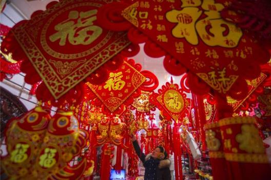 “正月不理發(fā)，臘月不搬家” 農(nóng)村過(guò)年習(xí)俗知多少