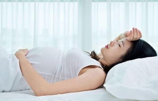 為啥孕期會水腫？專家建議：平常做到這3點，幫你緩解孕期水腫