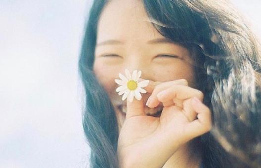 耳朵發燒 說明有人在念叨你了