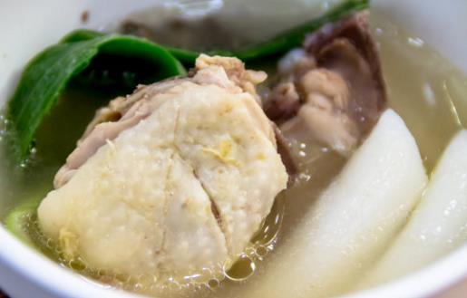 煮雞湯的小竅門(mén) 煮出香濃美味又有營(yíng)養(yǎng)的雞湯