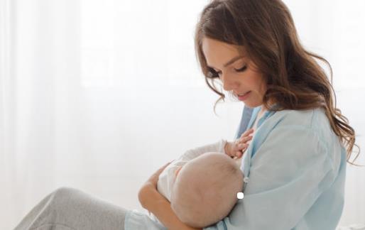 正確開奶是母乳喂養的關鍵 和開奶痛說拜拜的方法