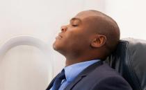 ?搭長途飛機助眠小方法 常愛旅行的你一定要知道
