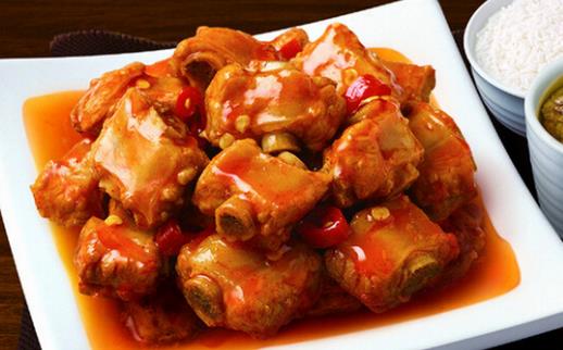 紅燒排骨是家庭中不可缺的菜 紅燒排骨的簡(jiǎn)單做法