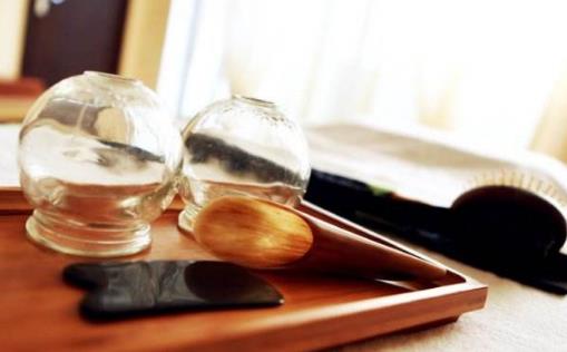 按摩之后進(jìn)行刮痧效果好 刮痧不夠拔罐來救