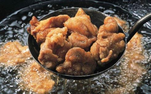 癌癥是吃出來的，這一種食物最好別吃，營養被破壞，卻滋