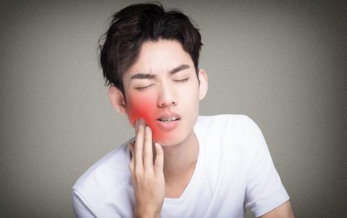 為何會有蟲牙？是糖吃出來的，還是蟲子咬的？大部分家長