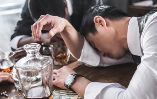 喝酒“三不做”，酒后“三不宜