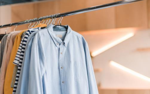 舊衣服總是出現(xiàn)各種問(wèn)題 教你舊衣巧變新