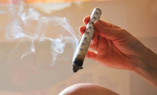 針灸和艾灸的區(qū)別 傳統(tǒng)針灸的7種實(shí)用功效