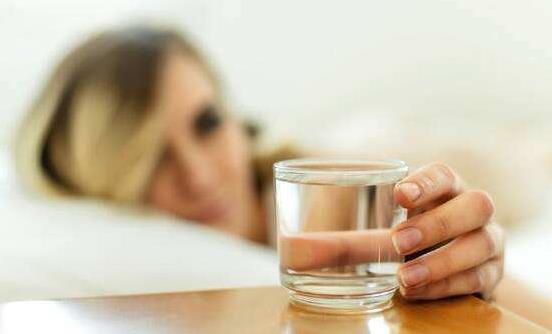 更加安全健康喝水妙招 走出飲水四個誤區(qū)