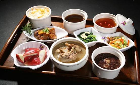 不同的孕期階段健康飲食推薦 孕中期校正營(yíng)養(yǎng)最佳時(shí)期