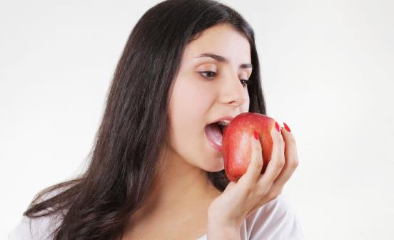 吃蘋(píng)果的禁忌 為了健康要遠(yuǎn)離這些禁忌