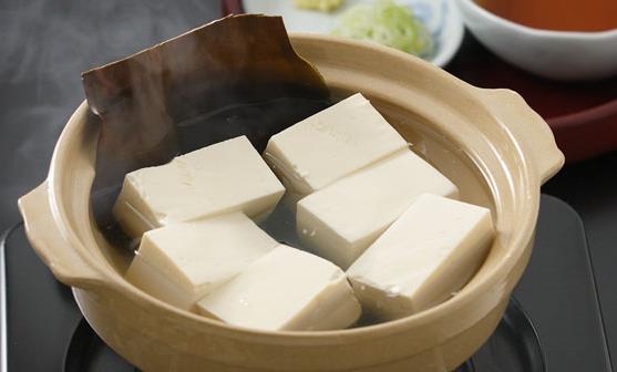 豆腐對(duì)肺熱咳嗽有治療 化痰止咳的食物推薦