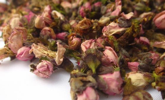 桃花掃除暗黃養就粉嫩顏 飲花茶滋養身體心情也會好